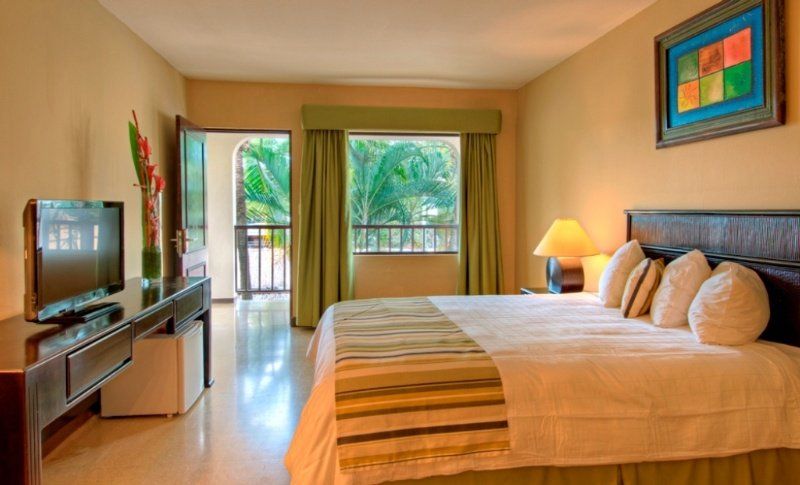 Coco Beach Hotel Exterior photo